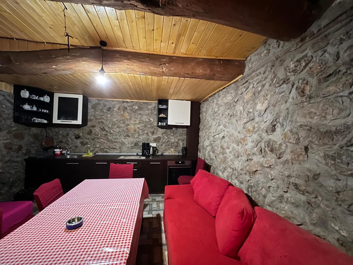 Цяла Ваканционна Къща- Florina Houses Hotel Goranovtsi Bagian luar foto
