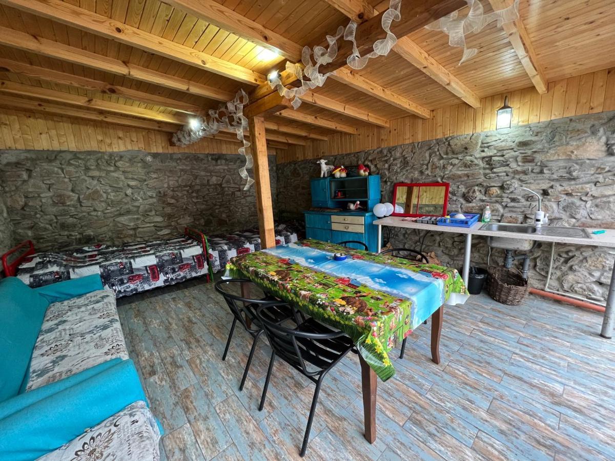 Цяла Ваканционна Къща- Florina Houses Hotel Goranovtsi Bagian luar foto